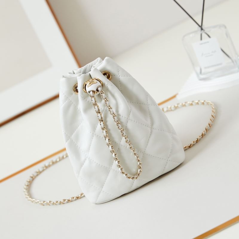 Ch**el bucket bags